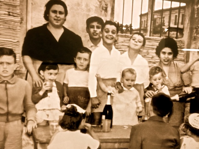 Leridanos, 1958. Photo from Jolonch Chocolate Factory museum